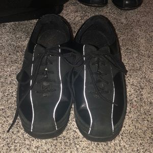 Clarks leather upper 6M tennis shoe